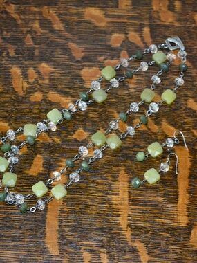 Silpada Olive & Candian Jade Crystal Necklace with Earrings
